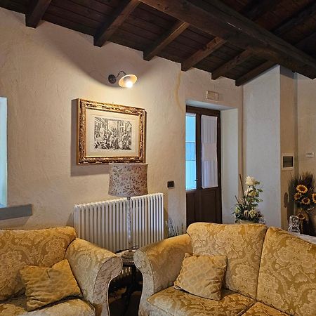 Spino Fiorito Stay Casola in Lunigiana Luaran gambar