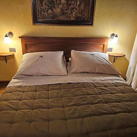 Spino Fiorito Stay Casola in Lunigiana Luaran gambar